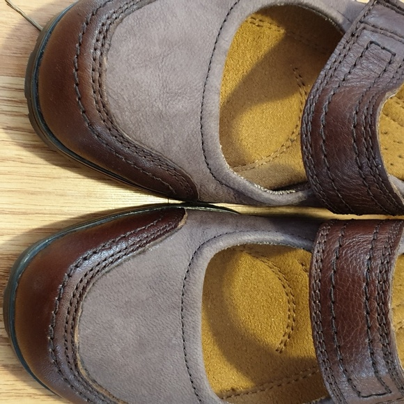 Naturalizer N5 comfort  brown shoes - Picture 3 of 5